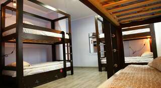 Гостиница Like Hostel Нижневартовск Односпальная кровать в 6-местном общем мужском номере-4